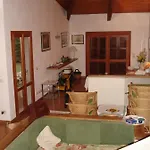 Al Pozzino In فيلة بونتا ألا